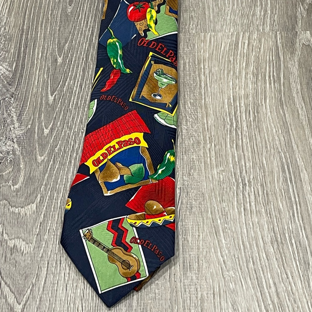 Old El Paso Mens Tie Guitar Sombrero J31